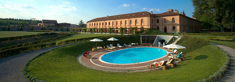 Albergo Dell'Agenzia Бра Экстерьер фото